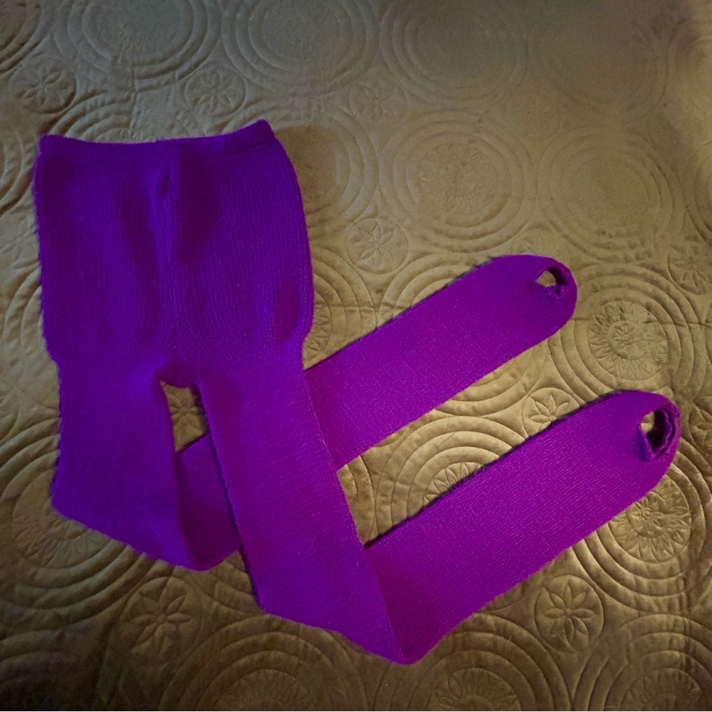 Vintage 1980s/90s Pinkish Purple Stirrup Sweater Tights sz S